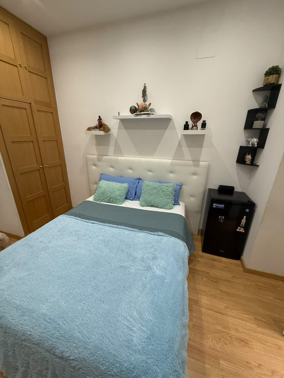 Luxury Room 8