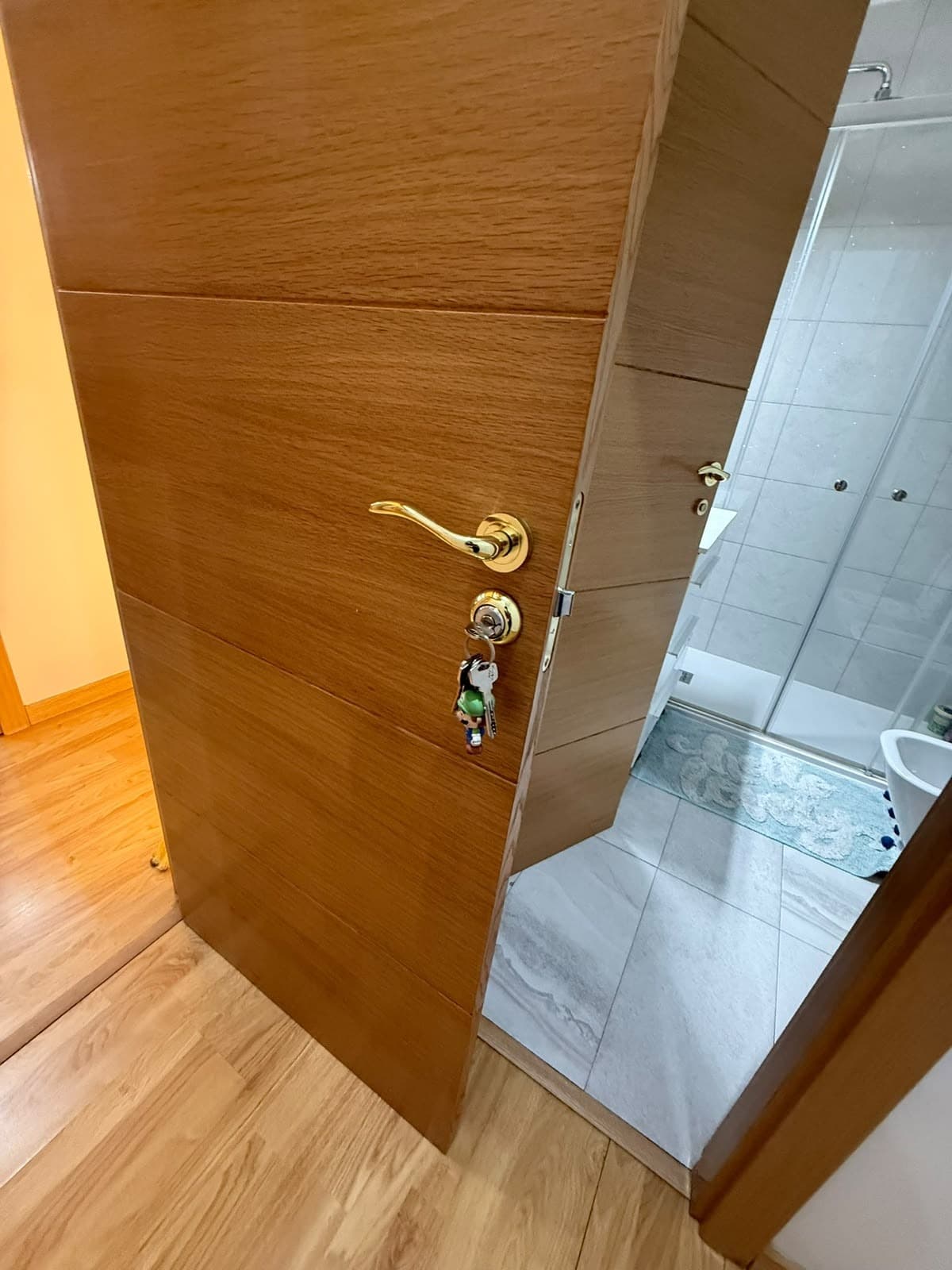Luxury Room 8